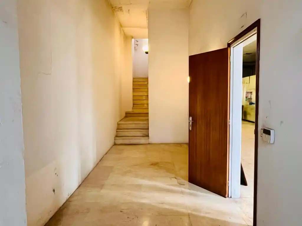 Figueres.Edificio en Venta (C/Empordà).