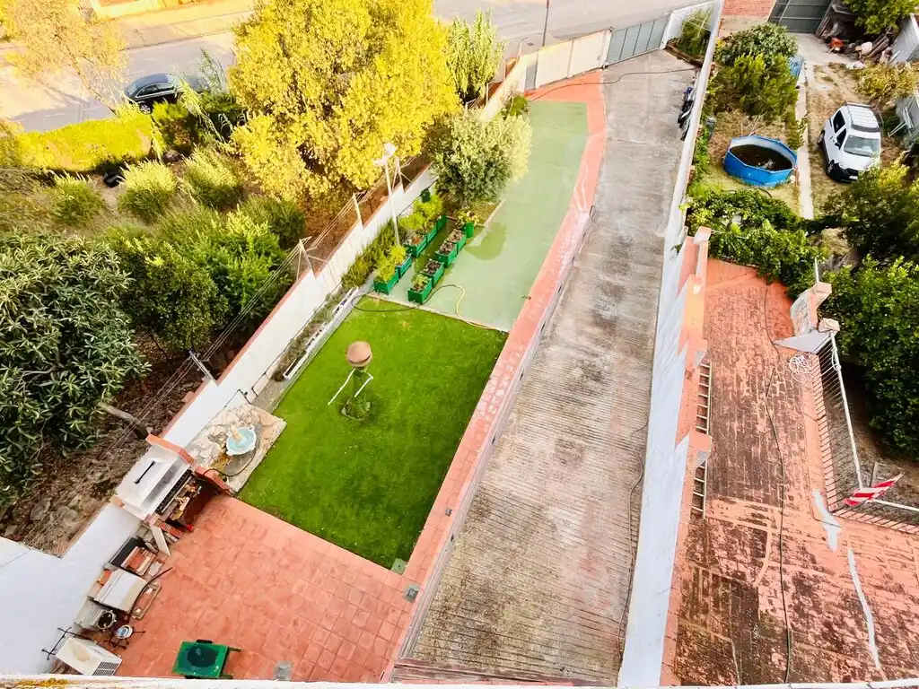 Figueres.Edificio en Venta (C/Empordà).