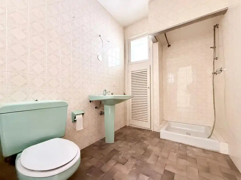 Casa señorial en venta , Figueres, zona Poble Nou.