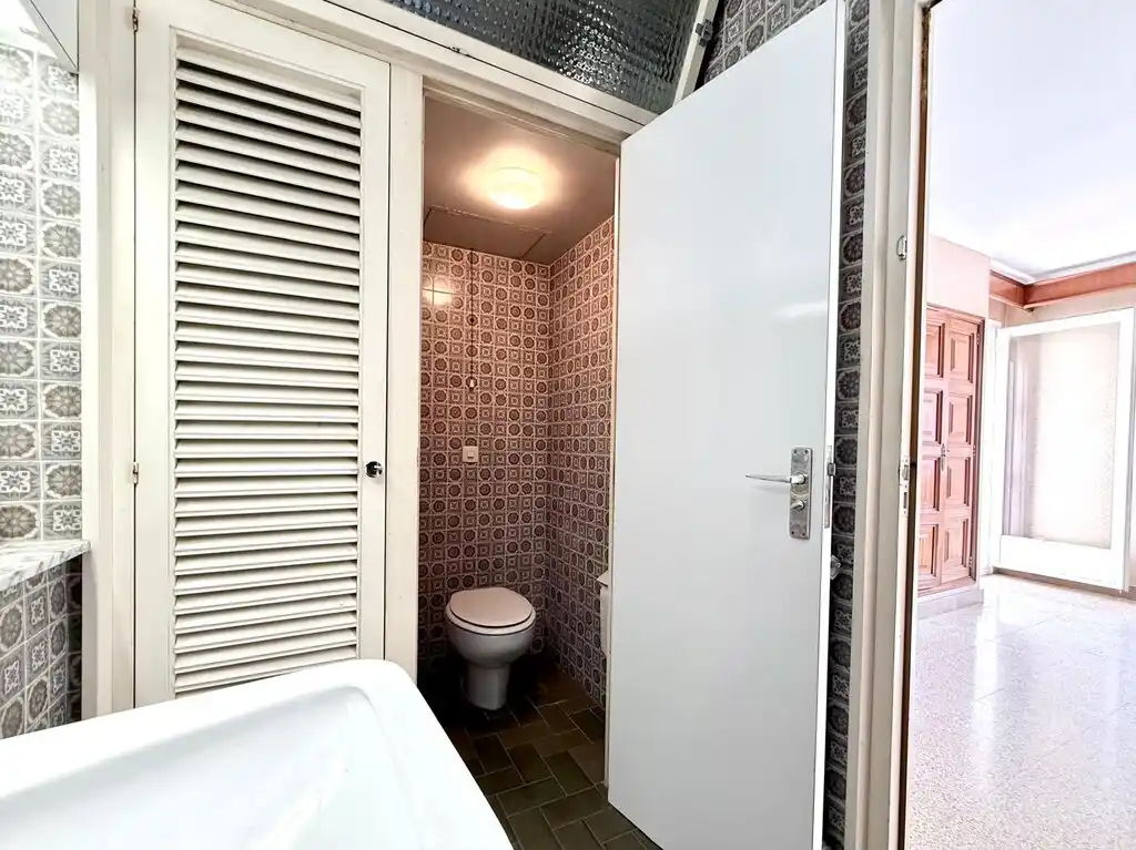 Casa señorial en venta , Figueres, zona Poble Nou.