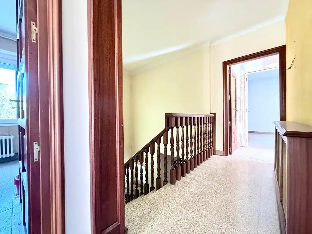 Casa señorial en venta , Figueres, zona Poble Nou.