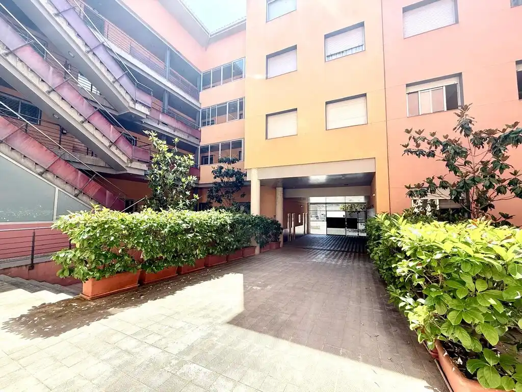 ¡Tu nuevo hogar en el corazón de Figueres te está esperando! 