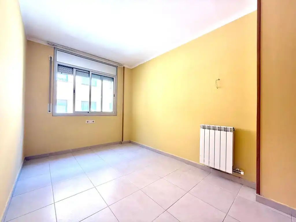 ¡Tu nuevo hogar en el corazón de Figueres te está esperando! 