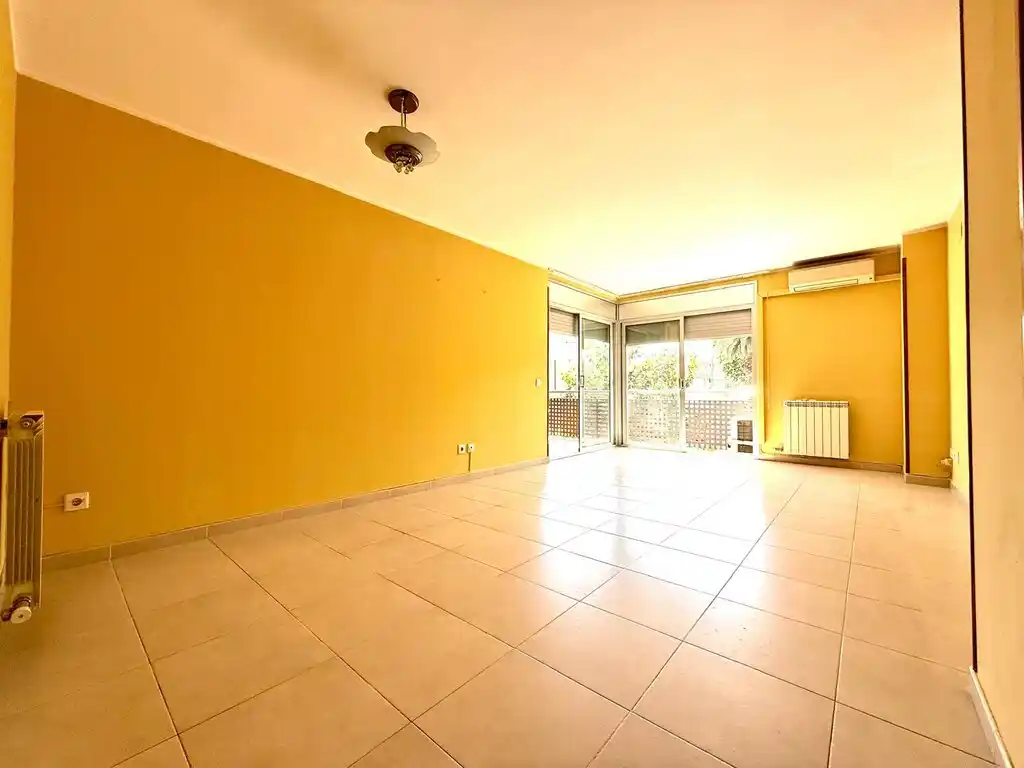 ¡Tu nuevo hogar en el corazón de Figueres te está esperando! 