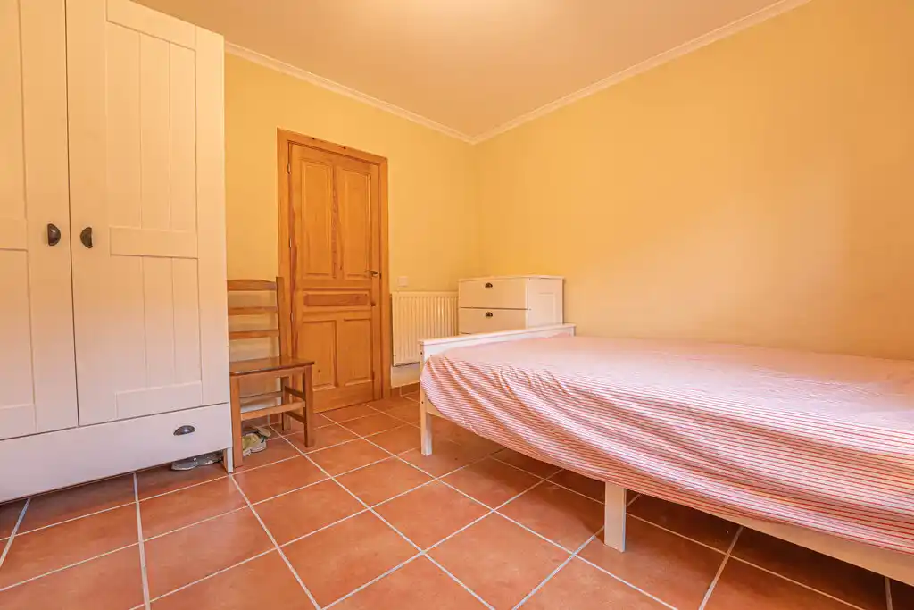 Amplia masía en venta (Cabanelles)