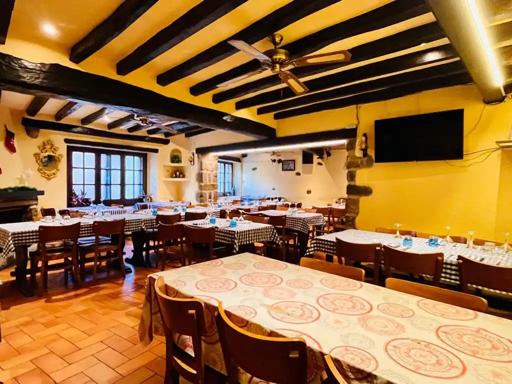 Oportunidad Única: Casa Rústica en Venta en Maçanet de Cabrenys.