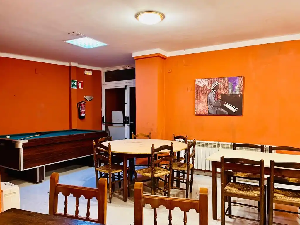 Oportunidad Única: Casa Rústica en Venta en Maçanet de Cabrenys.