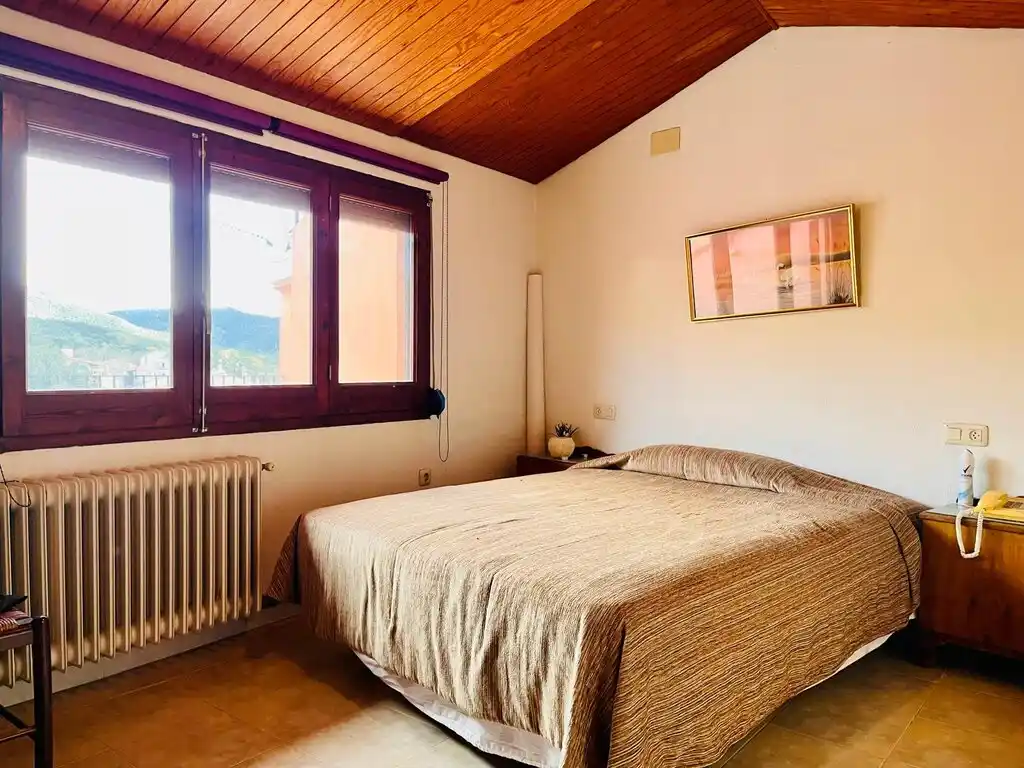 Oportunidad Única: Casa Rústica en Venta en Maçanet de Cabrenys.