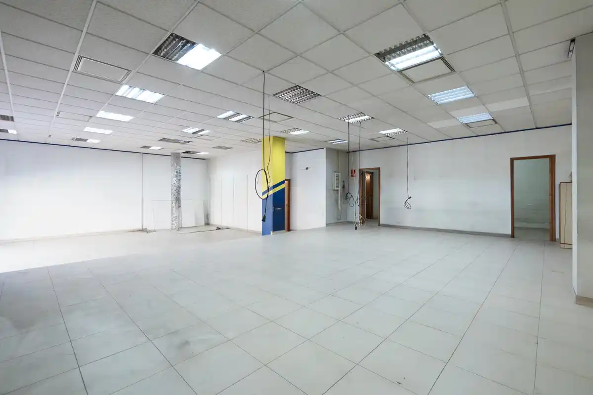 Oportunidad Local comercial de 150 m² cerca del centro de Figueres.