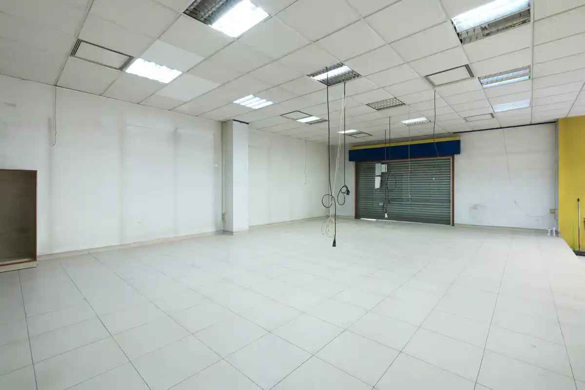 Oportunitat Local comercial de 150 m² a prop del centre a Figueres.