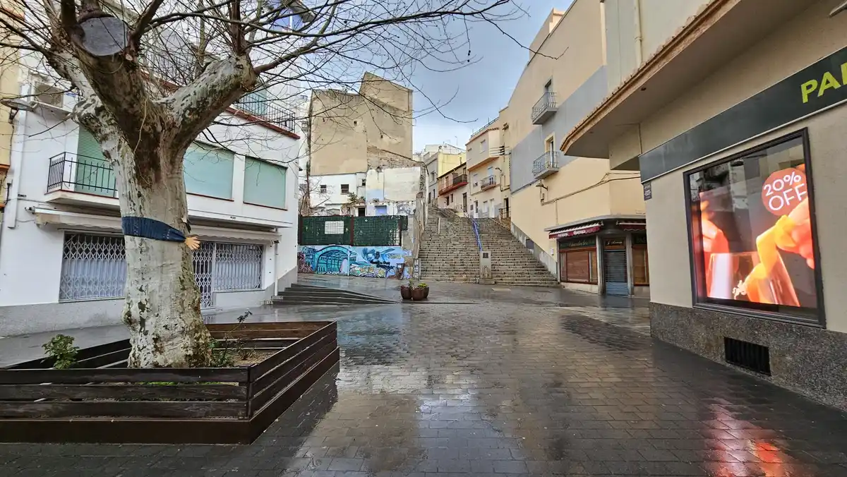 Solar urbano en el centro del municipio de Portbou