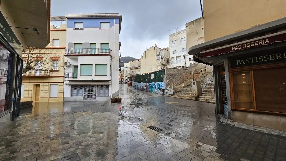 Solar urbano en el centro del municipio de Portbou