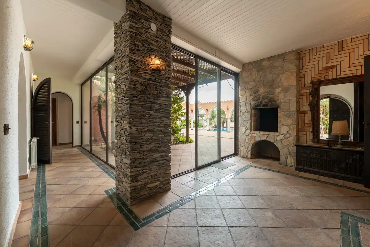 Exclusividad, amplitud y encanto en una de las mejores zonas de Empuriabrava.