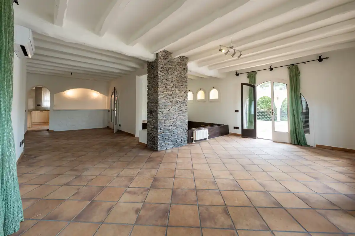 Exclusividad, amplitud y encanto en una de las mejores zonas de Empuriabrava.