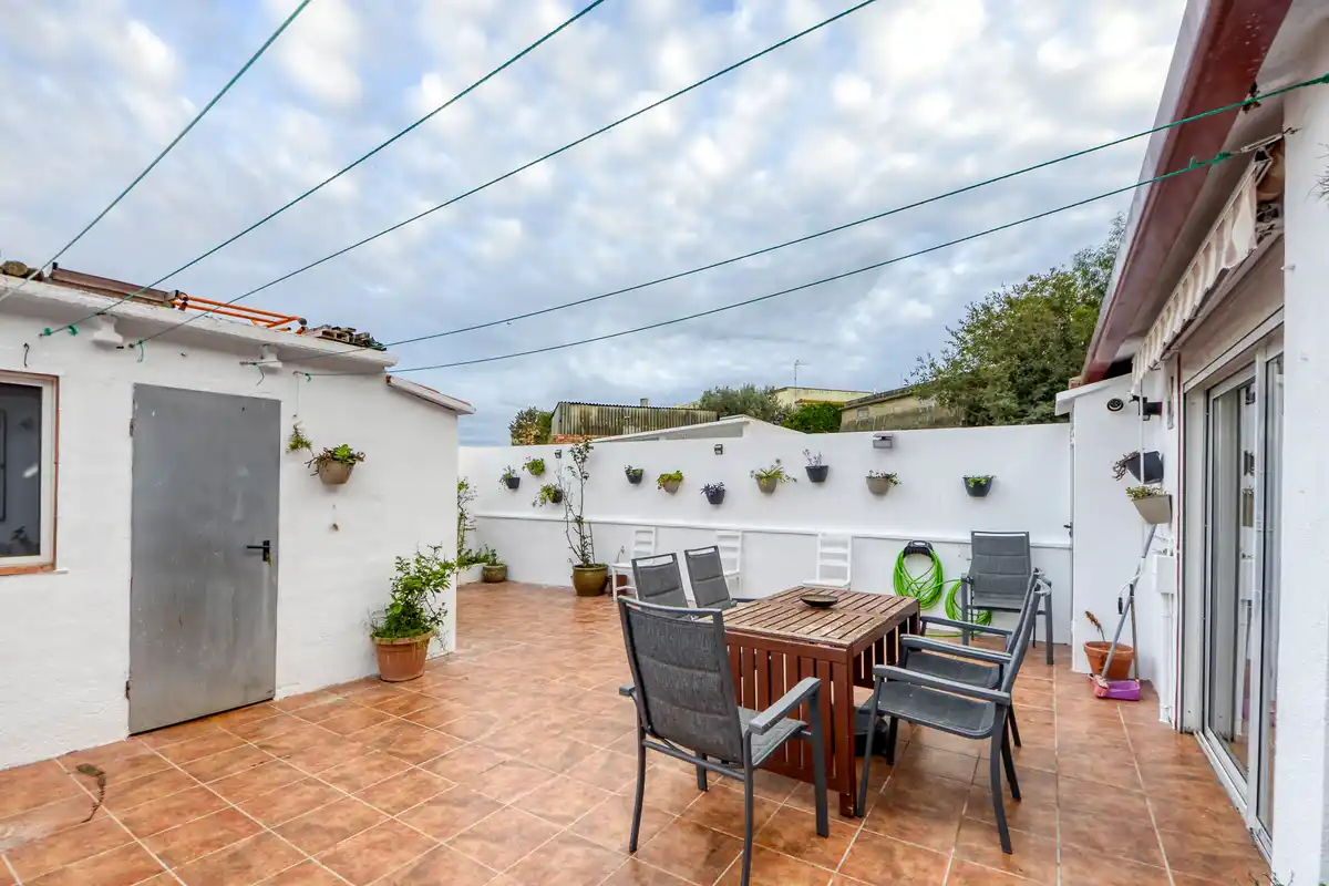 En venta casa adosada (El Far d´Empordà)