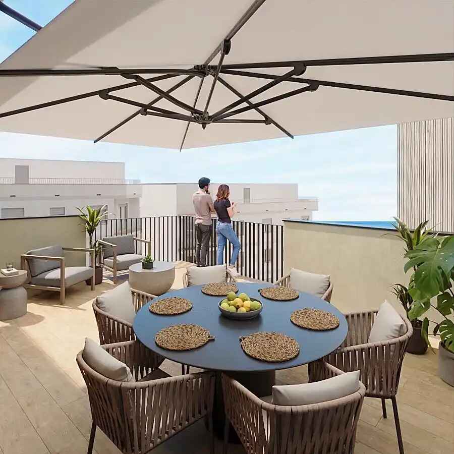 ¡Piso nuevo en el centro de Roses a tan solo un minuto de la playa!