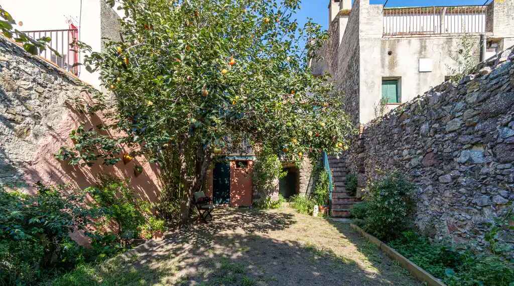 Casa de pueblo en venta (Darnius)