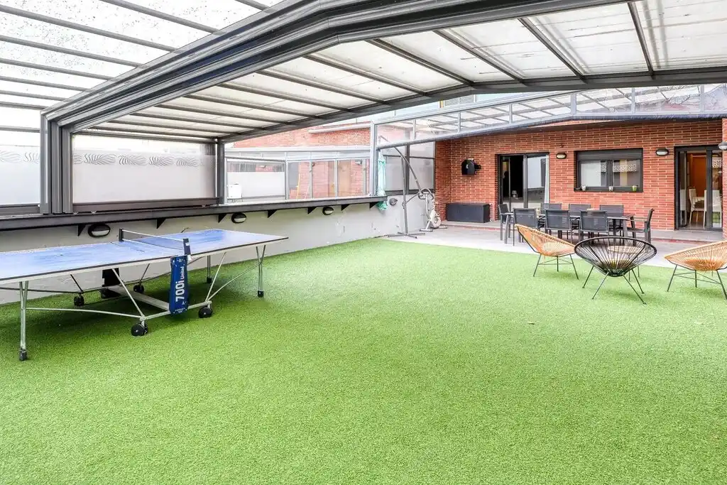 En venta planta baja con licencia turística. (Edificio Panna)