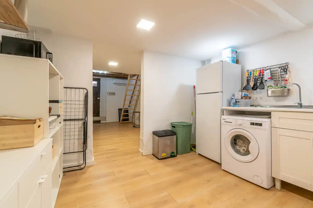 Bonita casa parcialmente reformada (Castellón de Empúries).