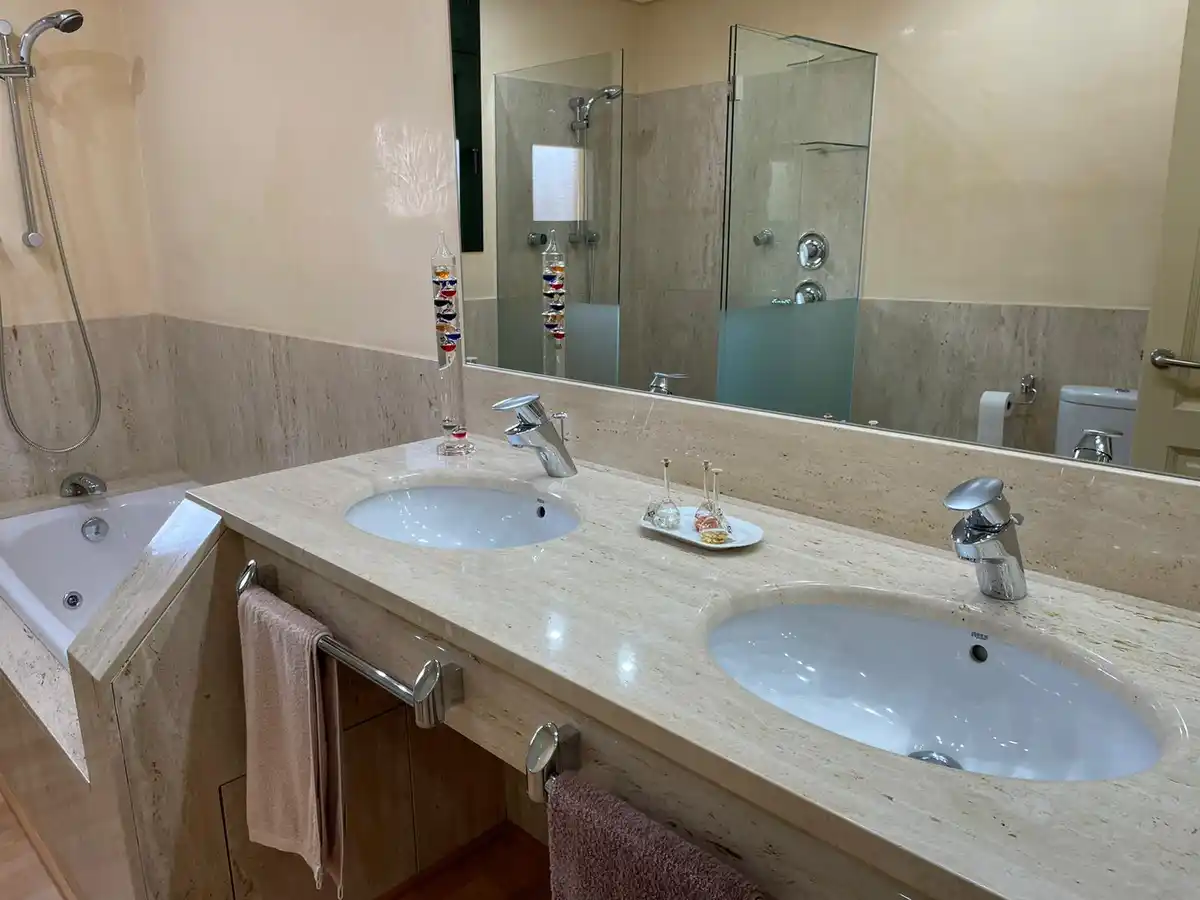 Gran chalet en venta en La Bisbal d'Empordà.