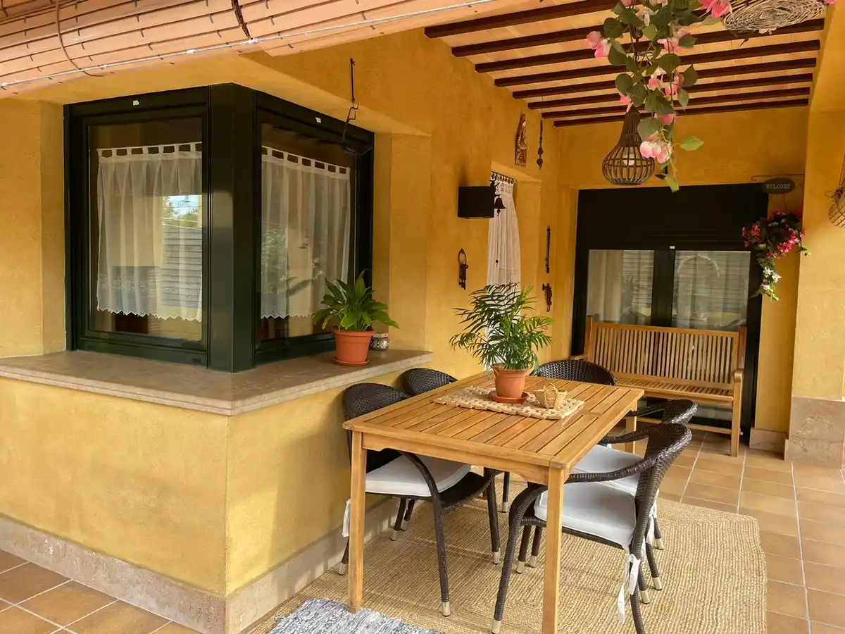 Gran chalet en venta en La Bisbal d'Empordà.