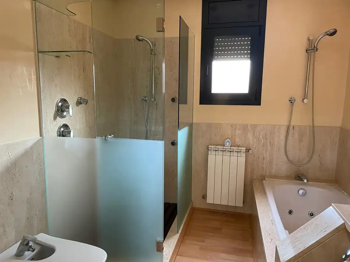 Gran chalet en venta en La Bisbal d'Empordà.