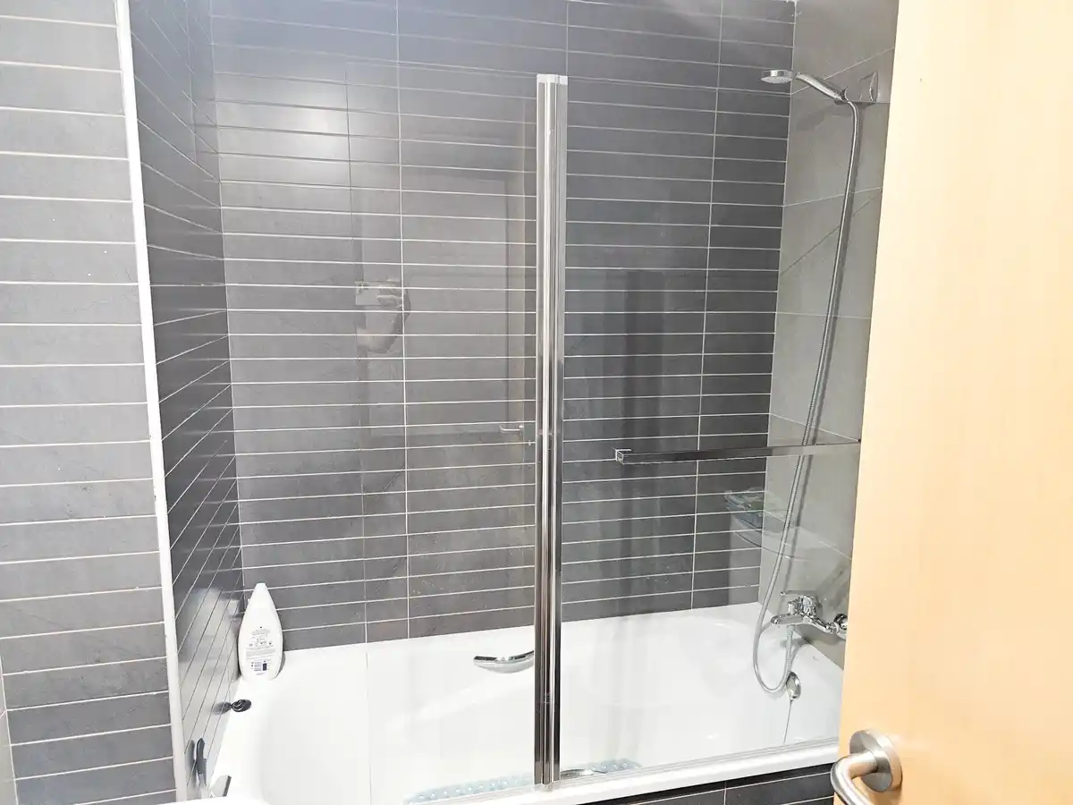 Especial inversores inmueble alquilado (Figueres zona estación).