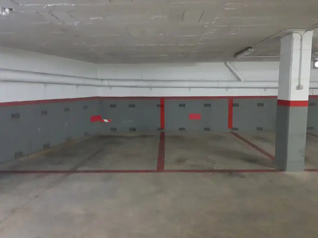 Parking cerca el centro