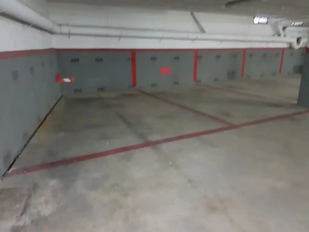 Parking cerca el centro