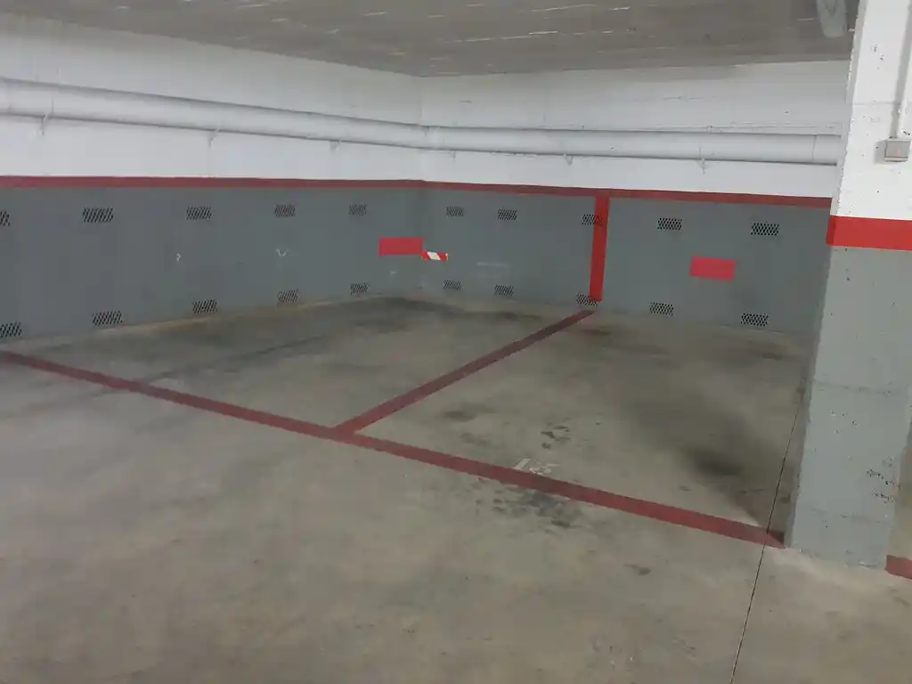Parking cerca el centro