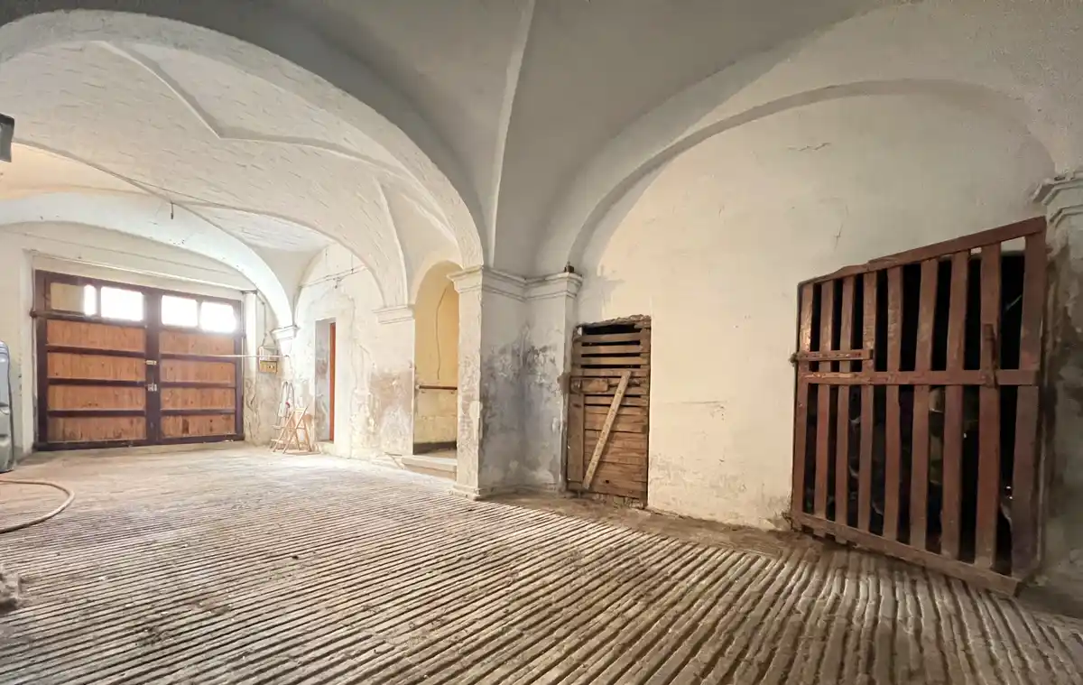 Casa de pueblo para reformar en el municipio de l'Armentera, Alt Empordà.