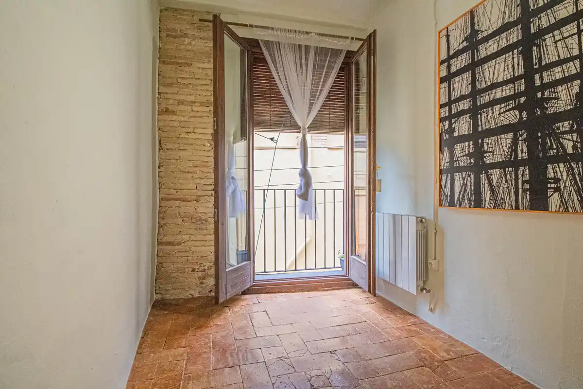 ¿Buscas una auténtica casa de estilo rústico en pleno casco antiguo de Castelló d’Empúries?
