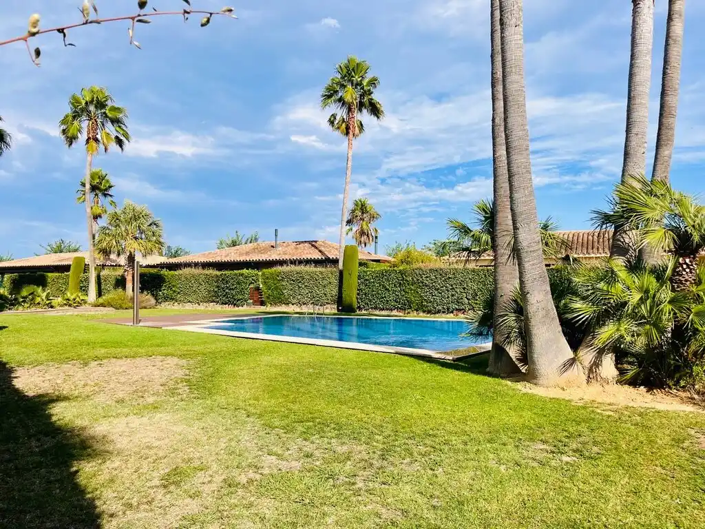 Casa en Venta en Torremirona (Navata).