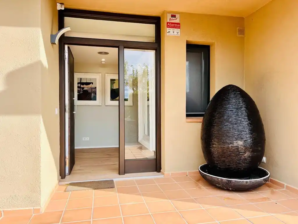 Casa en Venta en Torremirona (Navata).