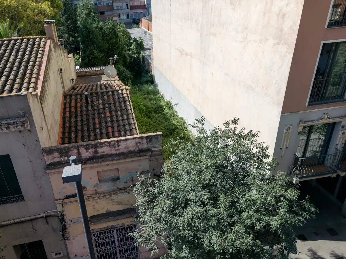 Solar Edificable de 558 m² en Figueres.