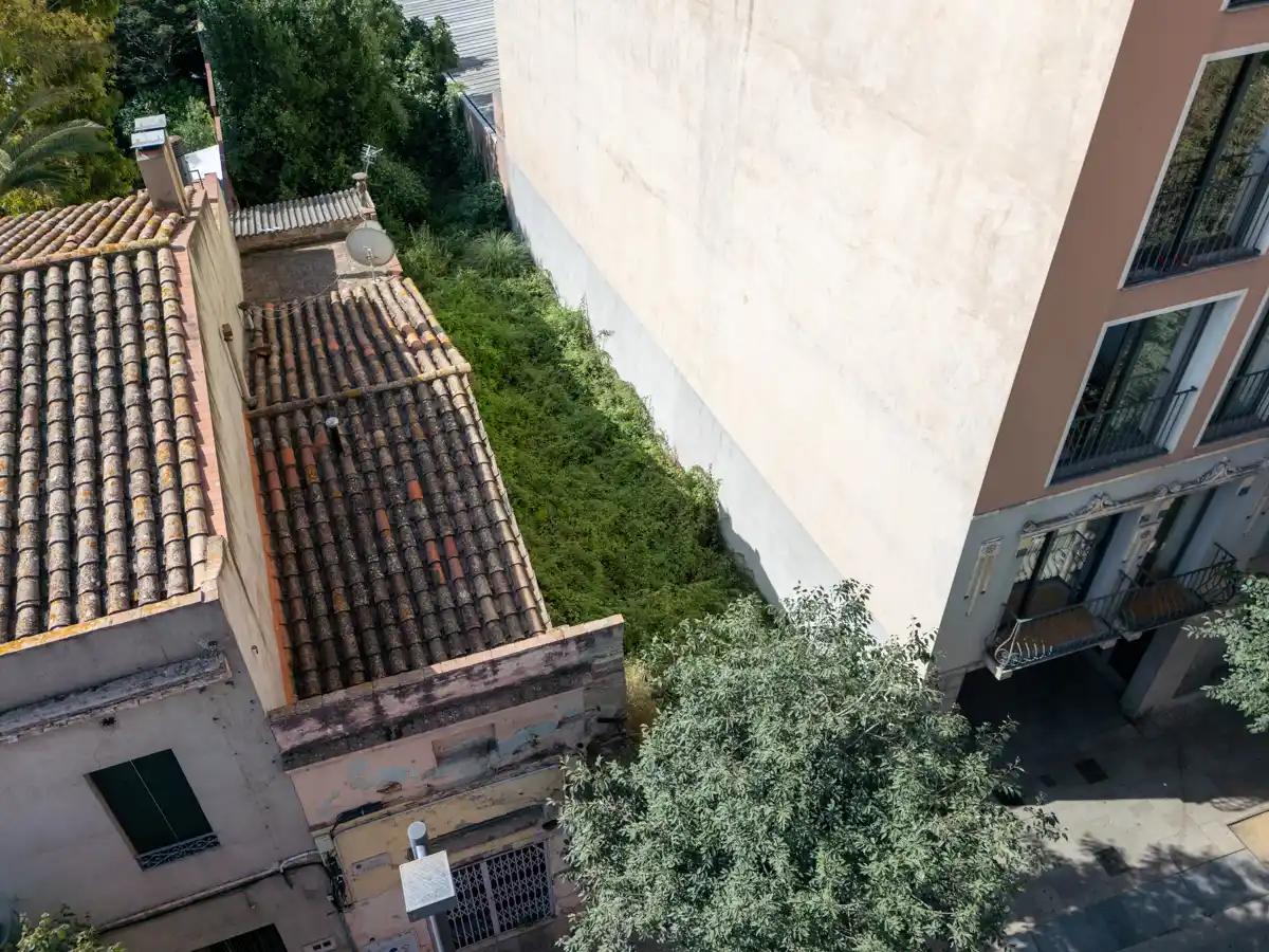 Solar Edificable de 558 m² en Figueres.