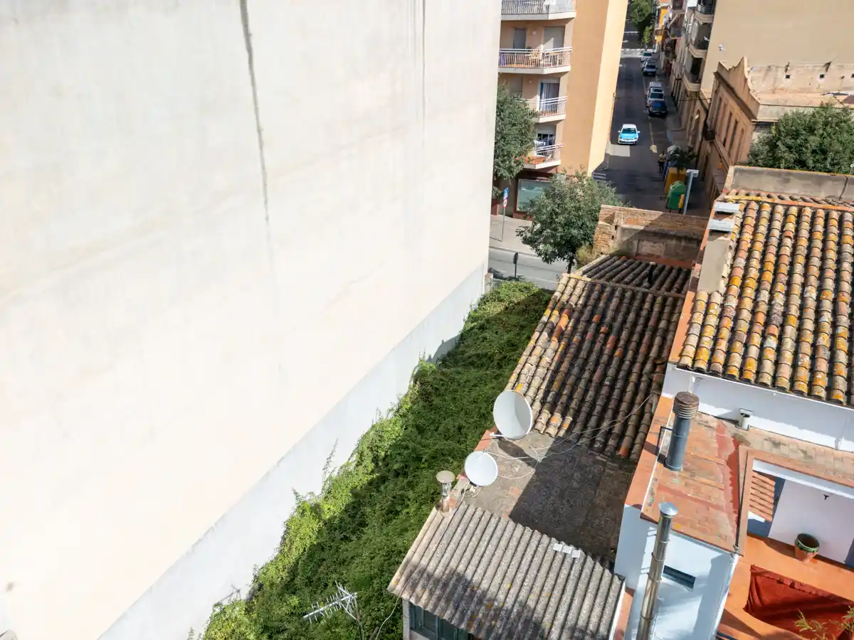 Solar Edificable de 558 m² en Figueres.