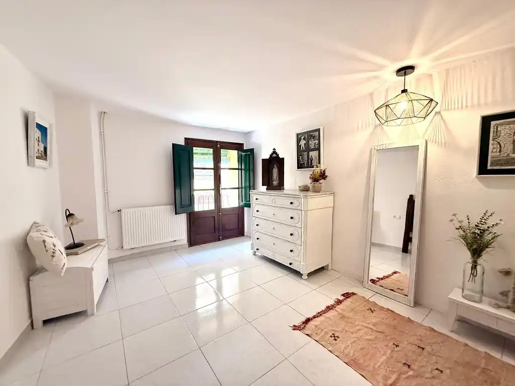 Hotel en venta en Terrades (Alt Empordà).