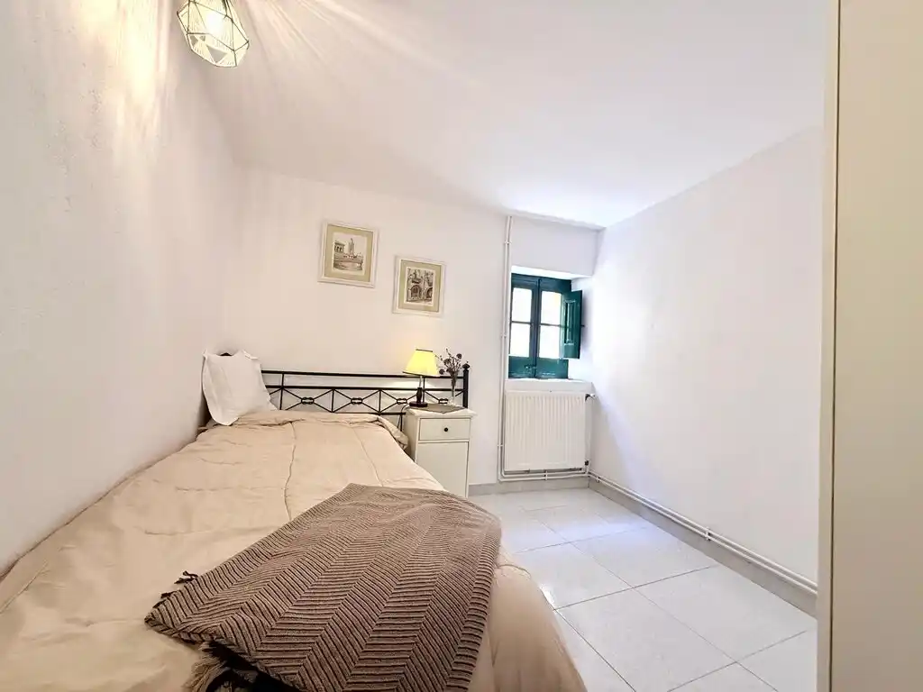 Hotel en venta en Terrades (Alt Empordà).