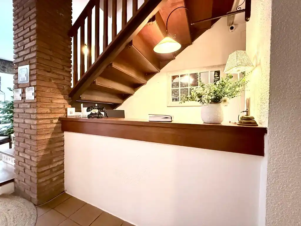 Hotel en venta en Terrades (Alt Empordà).