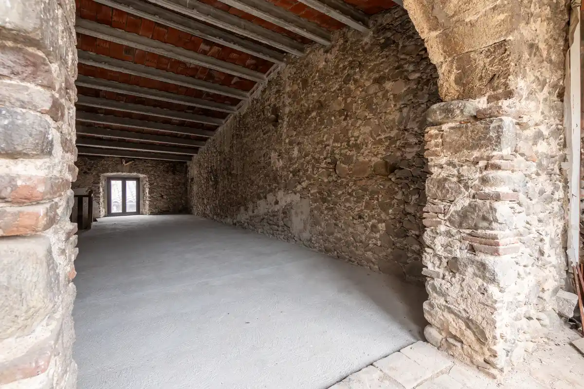 Una casa rústica con historia en el centro de Boadella