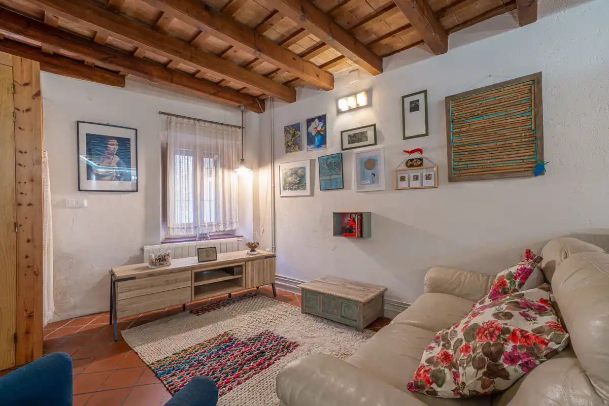 Auténtica y acogedora casa de pueblo en Sant Pere Pescador.