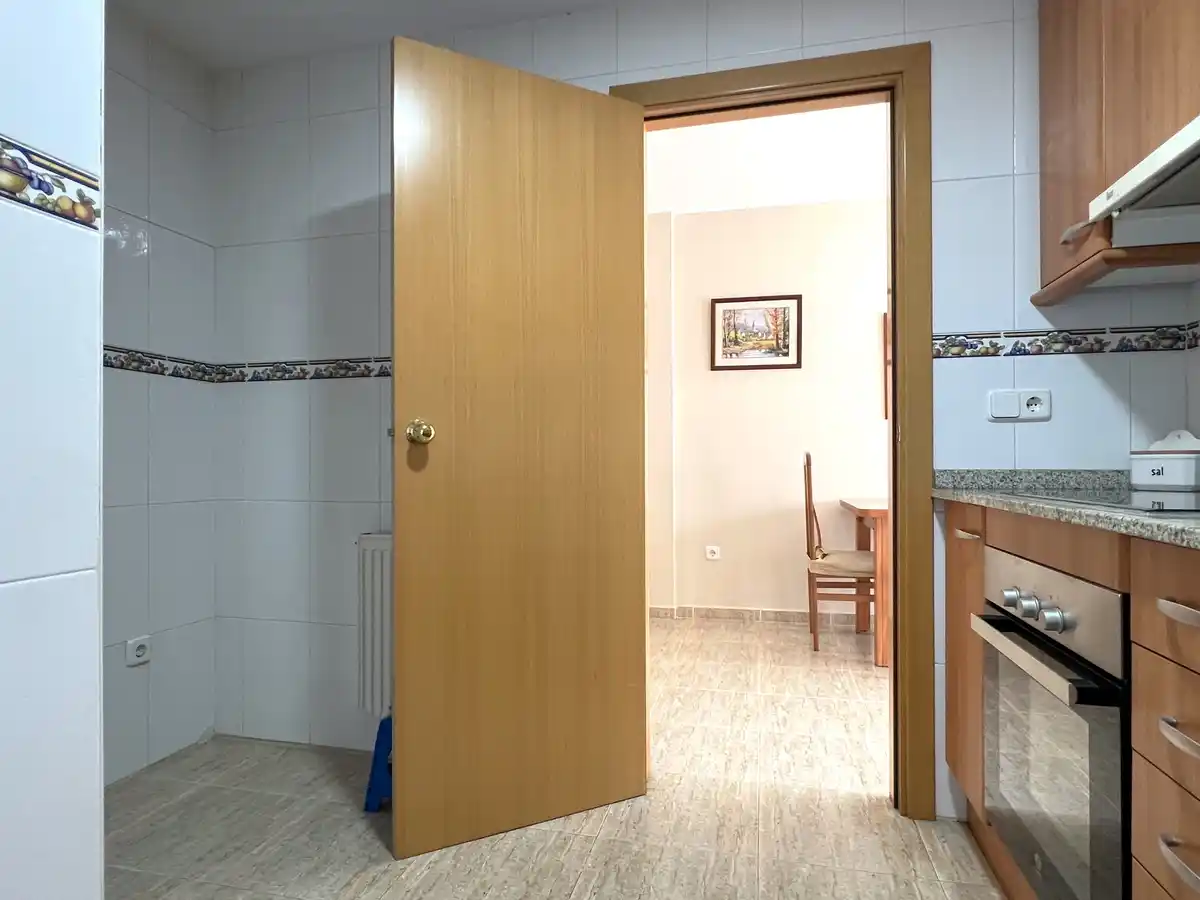 Acogedor apartamento en planta baja con gran terraza en Sant Pere Pescador, Alt Empordà.