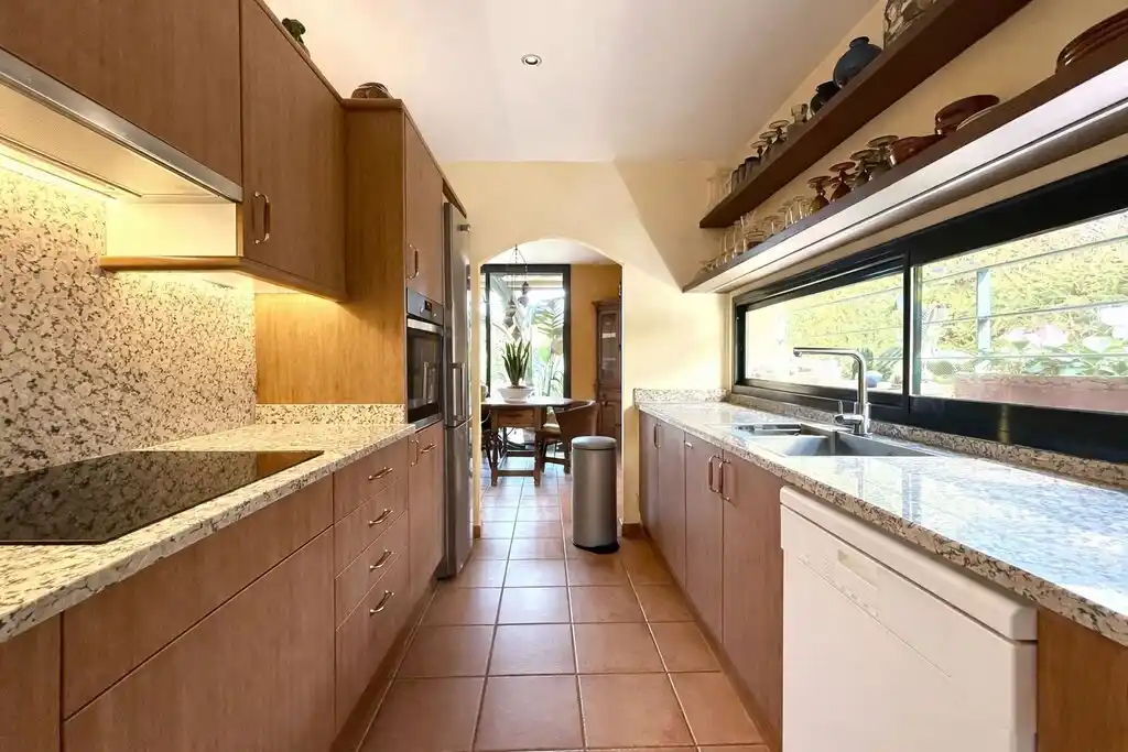 Casa en Venta (Golf de Torremirona, Navata)