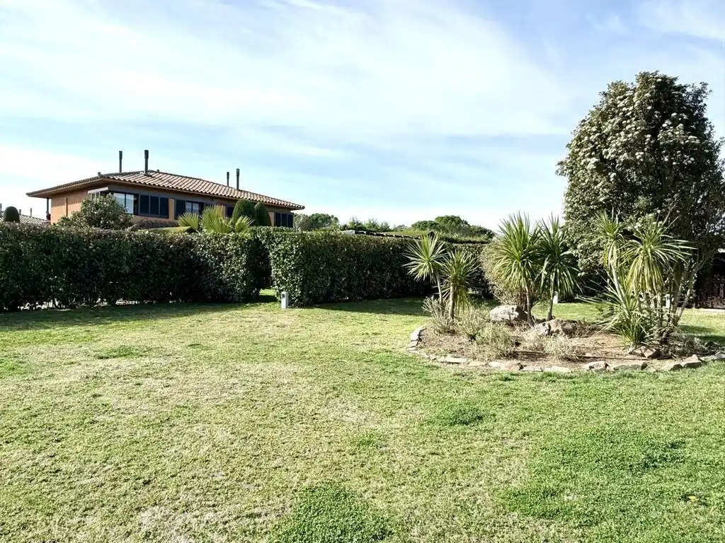 Casa en Venta (Golf de Torremirona, Navata)
