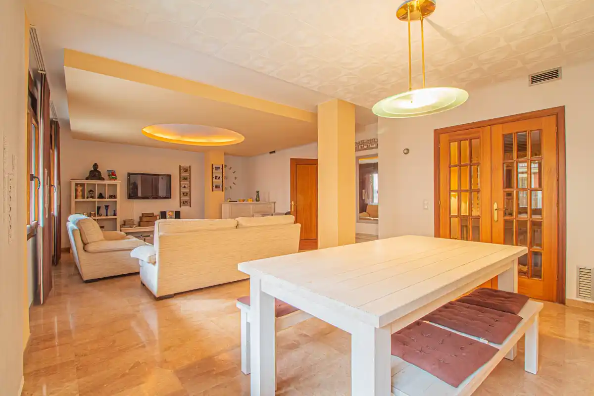 Piso en venta (Centro de Figueres).