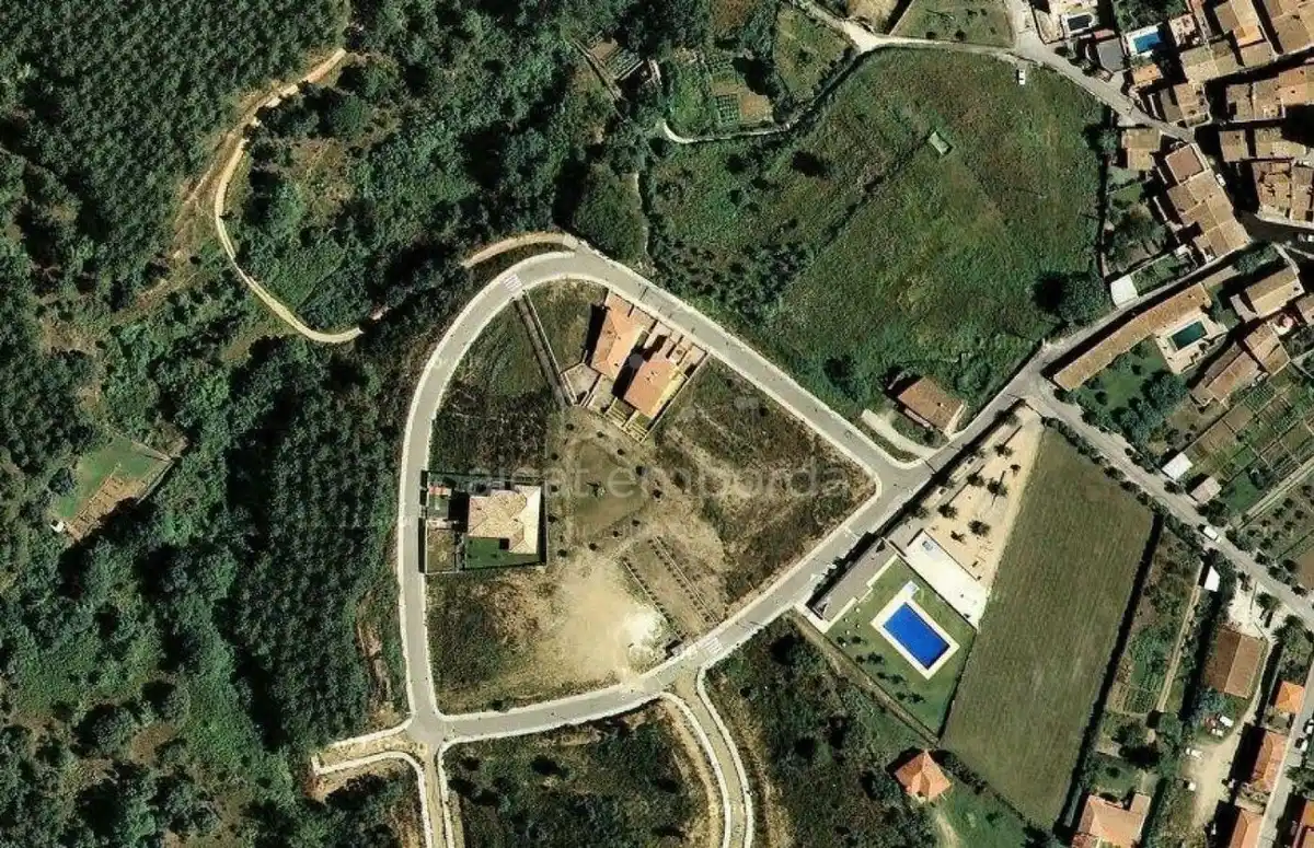 Terreno en venta en Darnius