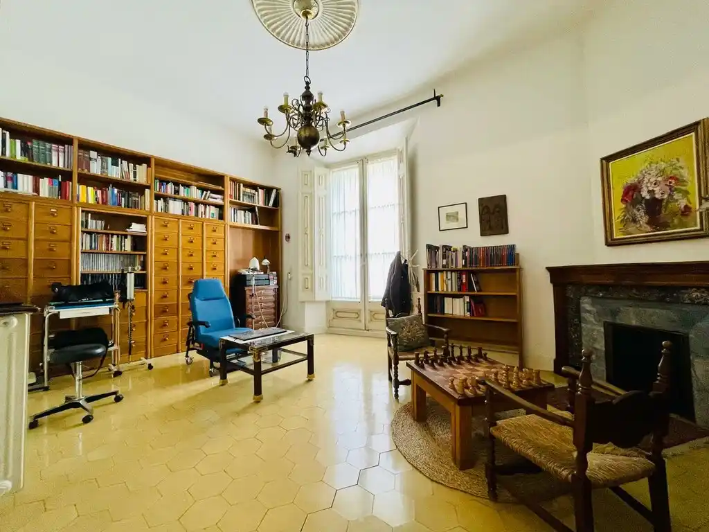 Piso con jardín en Venta (C/Peralada).