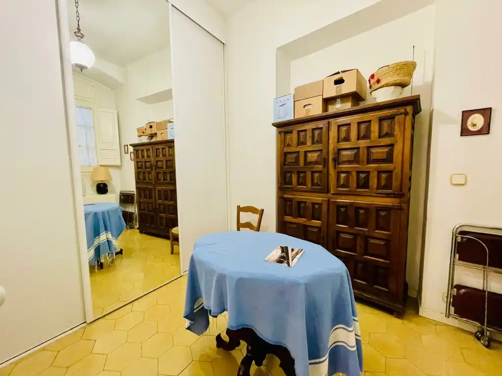Piso con jardín en Venta (C/Peralada).