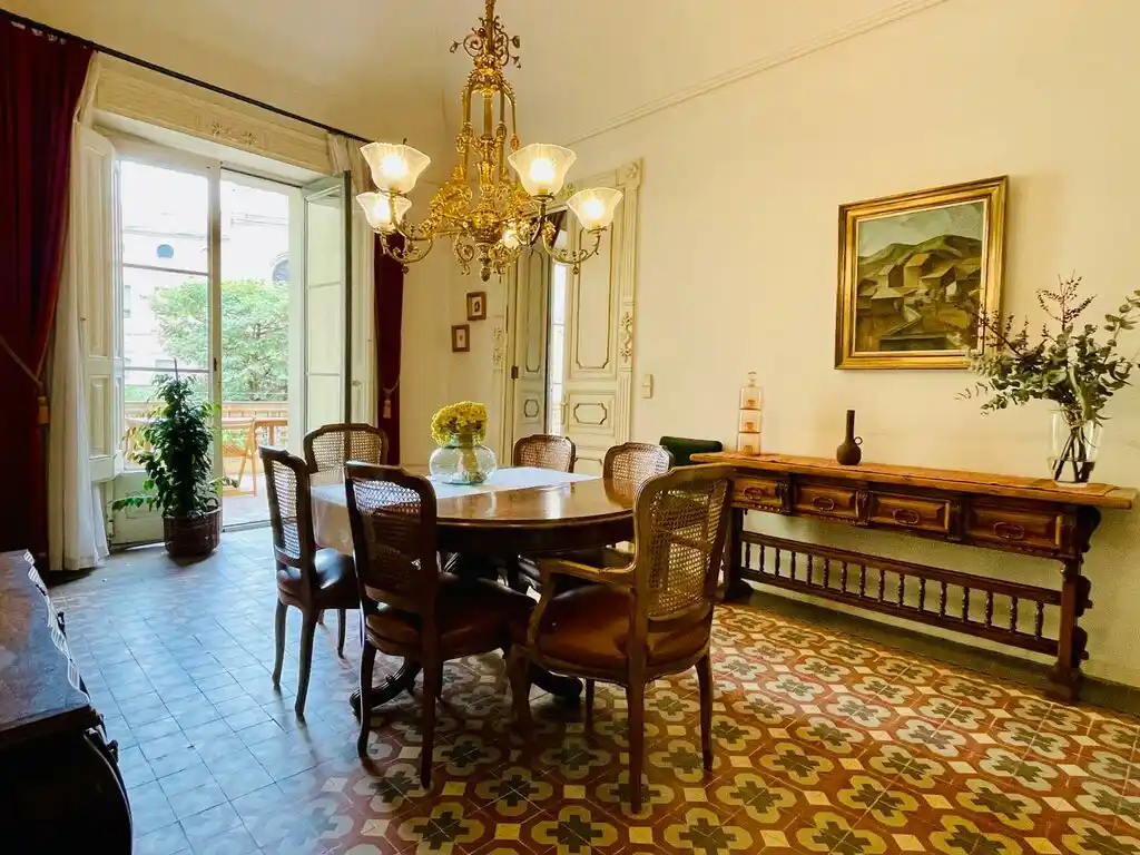 Piso con jardín en Venta (C/Peralada).